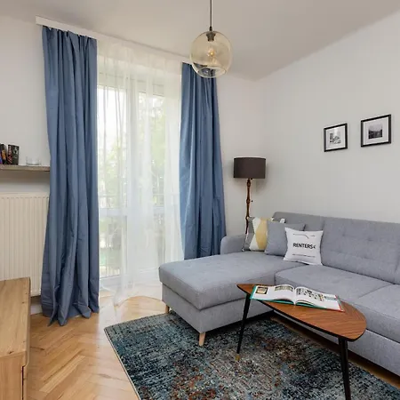 Tasteful In Center By Renters Apartamento *