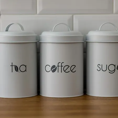 Tasteful In Center By Renters